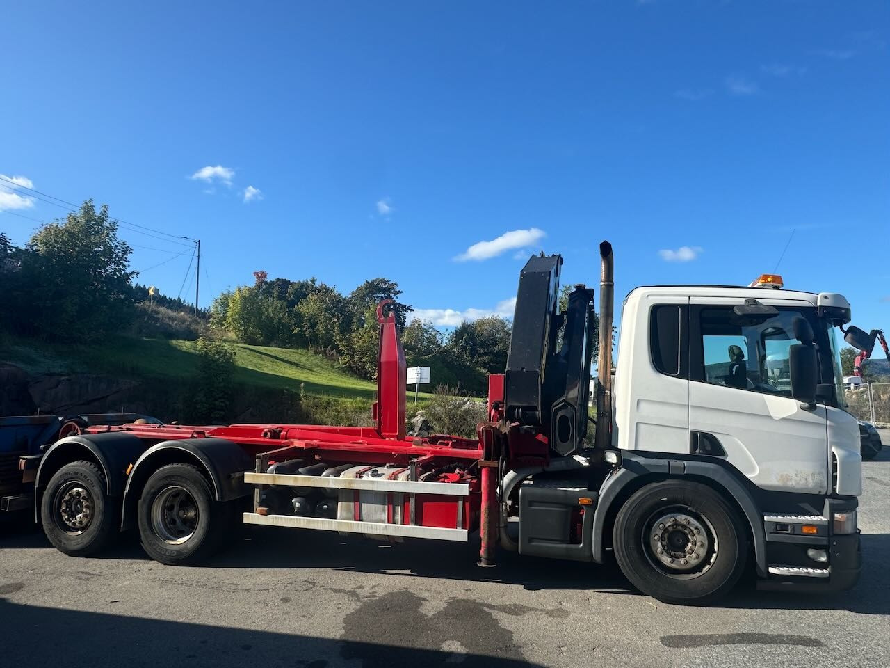 Scania P340 Krok/kranbil 23 t/m Palfinger kran - Kamion sa dizalicom: slika 4 Scania P340 Krok/kranbil 23 t/m Palfinger kran - Kamion sa dizalicom: slika 4