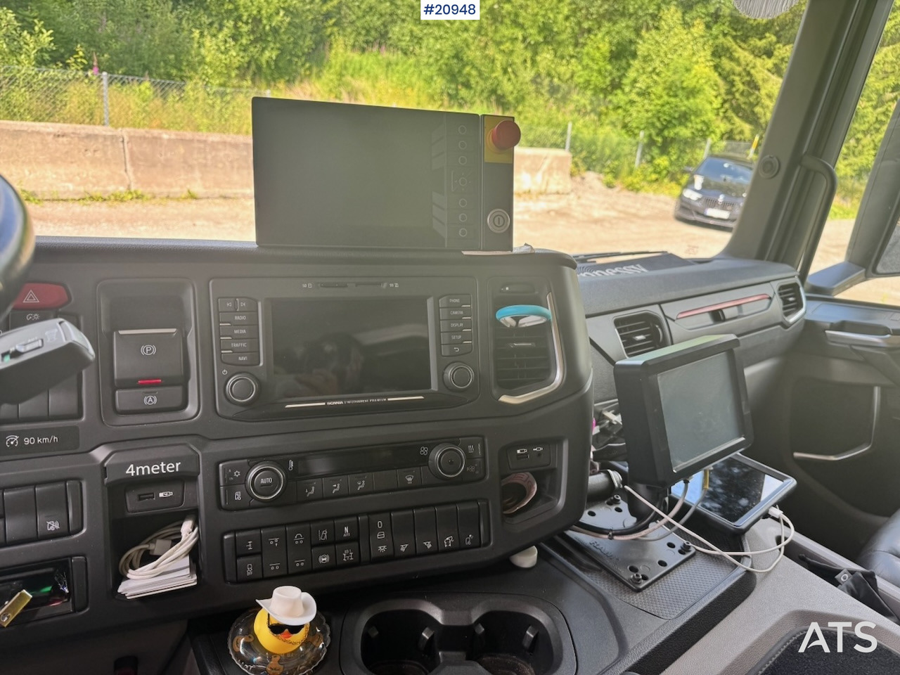 Kamion za smeće Scania P410: slika 44