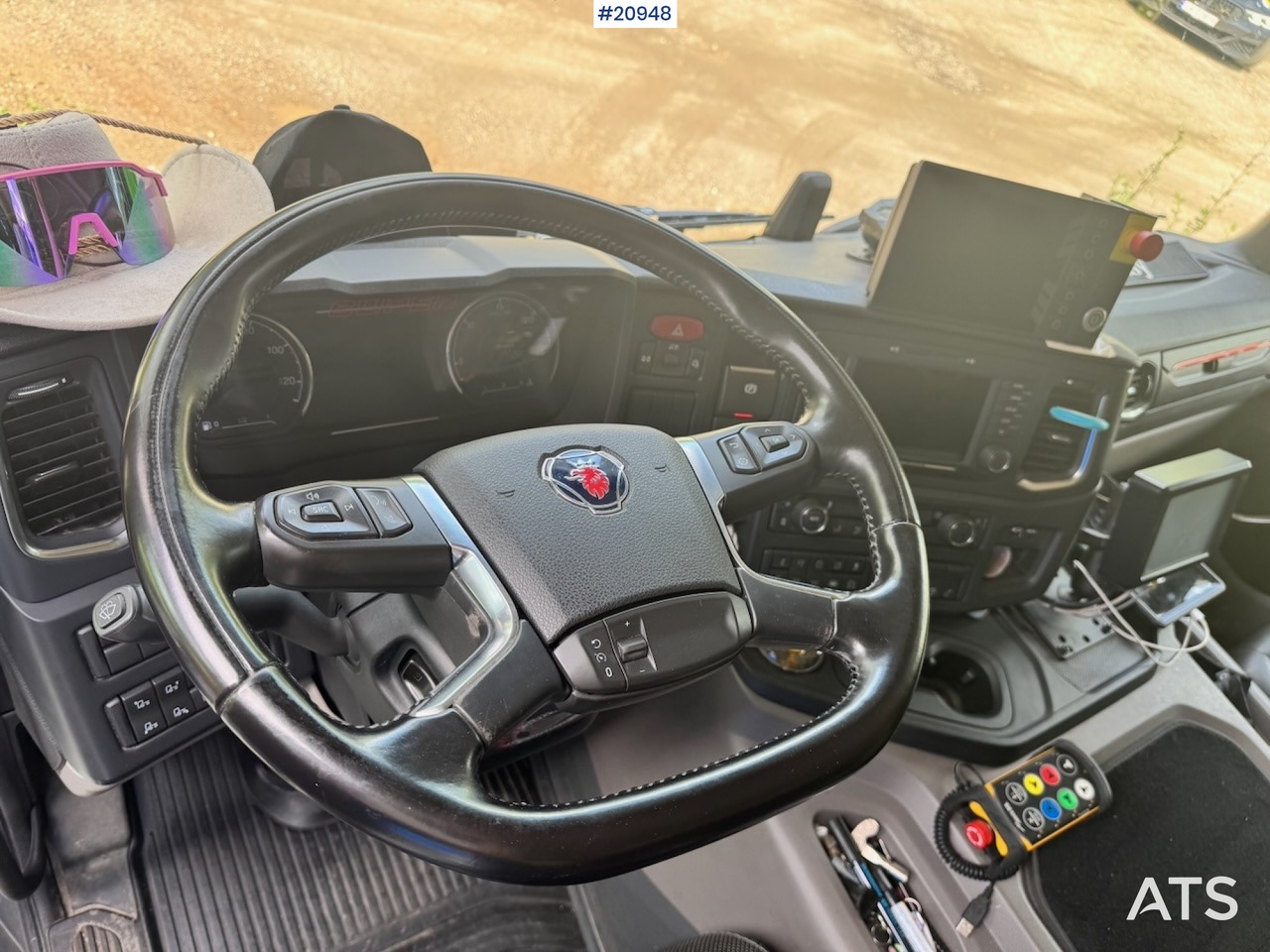 Kamion za smeće Scania P410: slika 37