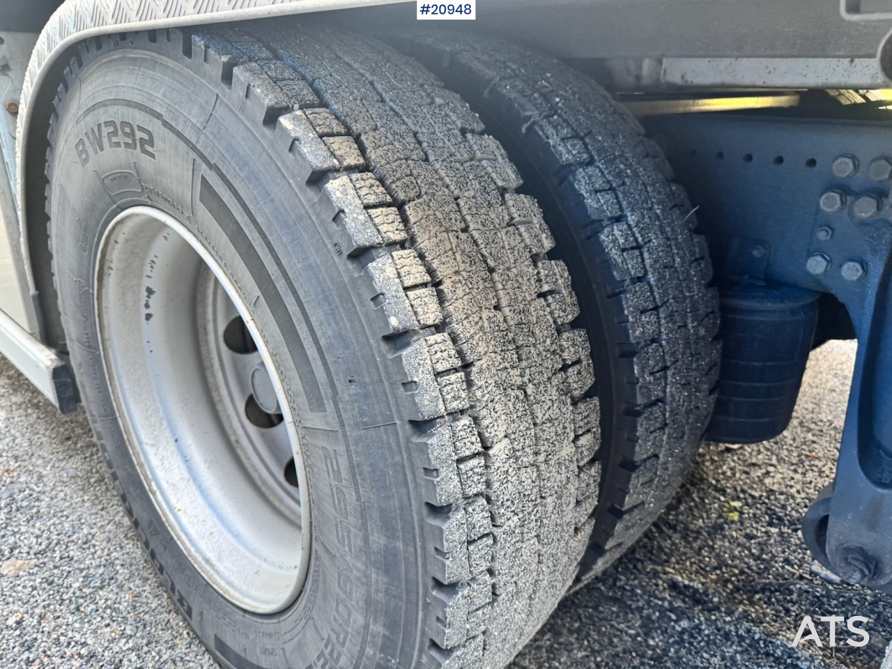 Kamion za smeće Scania P410: slika 18