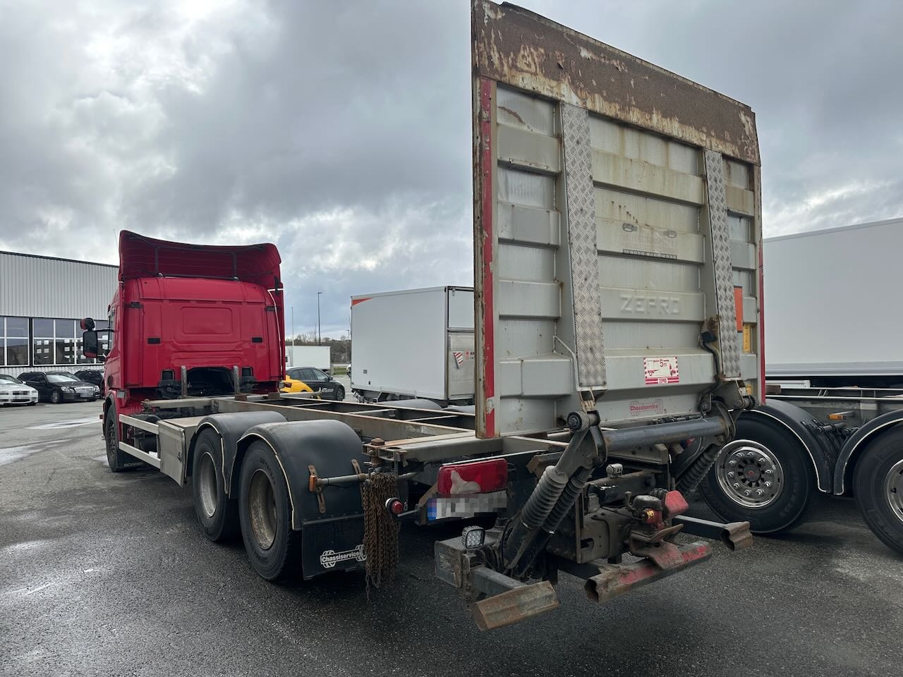 Scania P440 - Kamion za prevoz kontejnera/ Kamion sa promenjivim sandukom: slika 4 Scania P440 - Kamion za prevoz kontejnera/ Kamion sa promenjivim sandukom: slika 4
