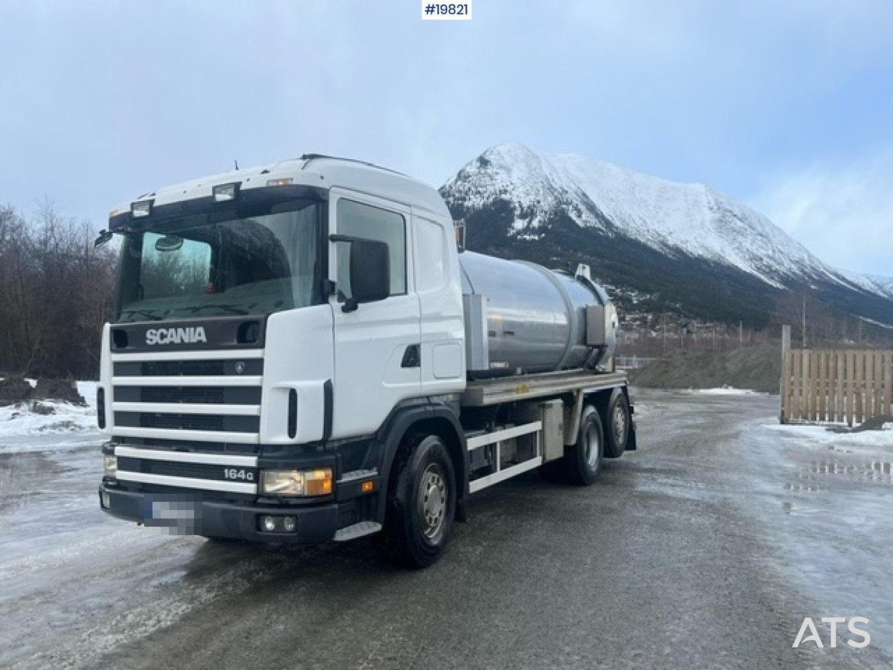 Scania R164 - Kamion cisterna: slika 1 Scania R164 - Kamion cisterna: slika 1