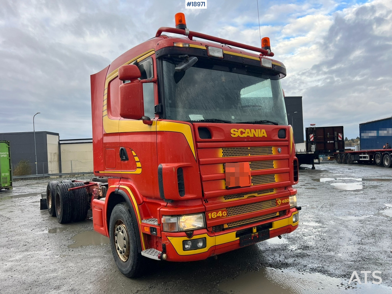 Scania R164 - Kamion sa golom šasijom i zatvorenom kabinom: slika 4 Scania R164 - Kamion sa golom šasijom i zatvorenom kabinom: slika 4