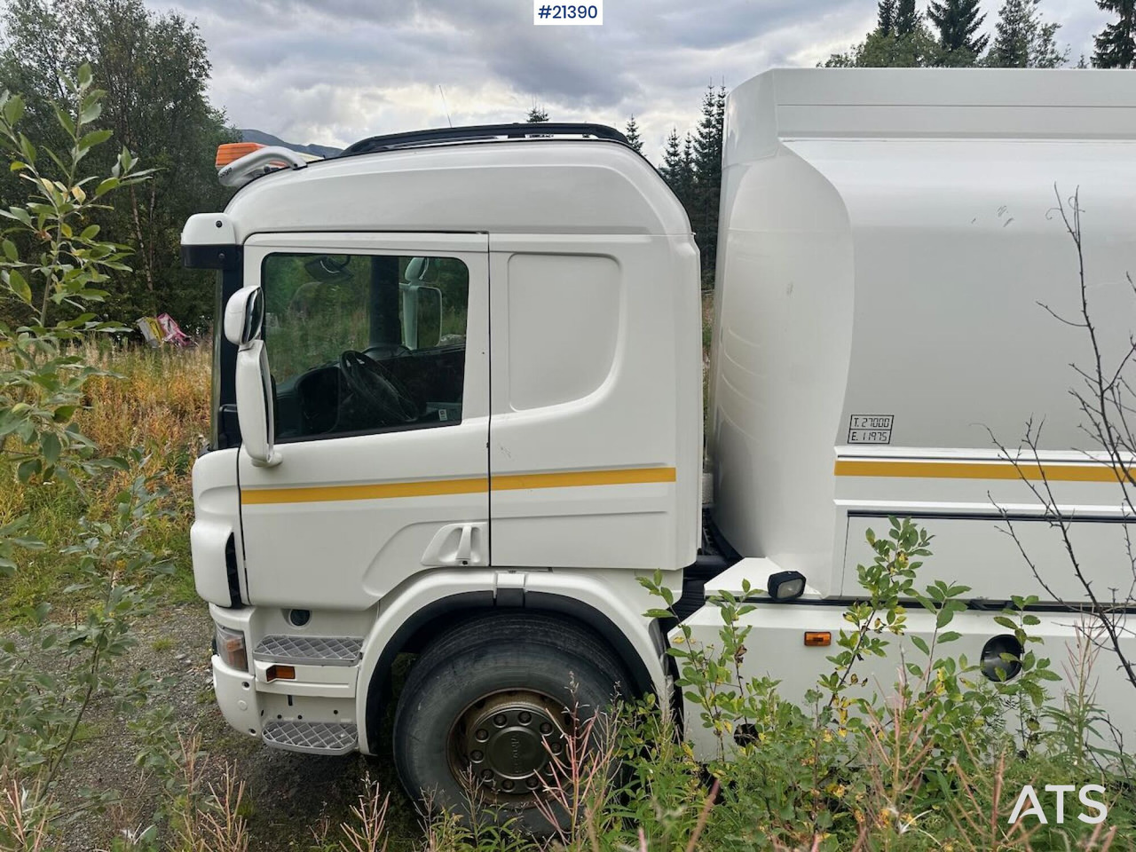 Scania R380 - Kamion cisterna: slika 3 Scania R380 - Kamion cisterna: slika 3