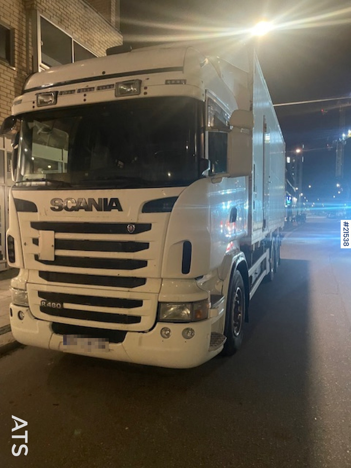Scania R480 Skapbil m/ 2t lift - Kamion sa zatvorenim sandukom: slika 4 Scania R480 Skapbil m/ 2t lift - Kamion sa zatvorenim sandukom: slika 4