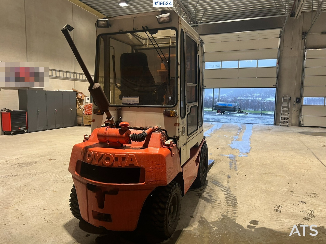 Toyota 02-3FD33 gaffel truck SE VIDEO - Viljuškar: slika 5 Toyota 02-3FD33 gaffel truck SE VIDEO - Viljuškar: slika 5