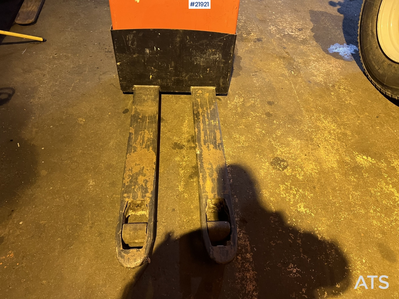 Toyota elektrisk pallejekk m/ løftekapasitet på 1300 kg - Kolica za palete: slika 2 Toyota elektrisk pallejekk m/ løftekapasitet på 1300 kg - Kolica za palete: slika 2