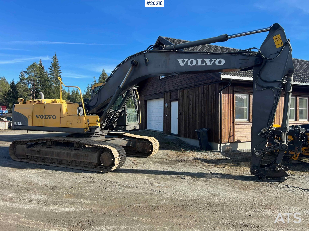 Volvo EC240CL - Bager: slika 3 Volvo EC240CL - Bager: slika 3
