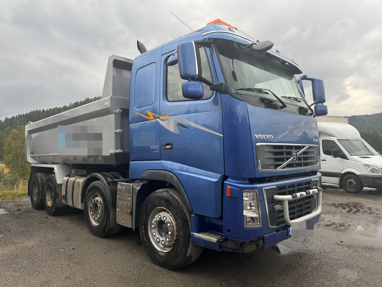 Volvo FH16 - Istovarivač: slika 2 Volvo FH16 - Istovarivač: slika 2