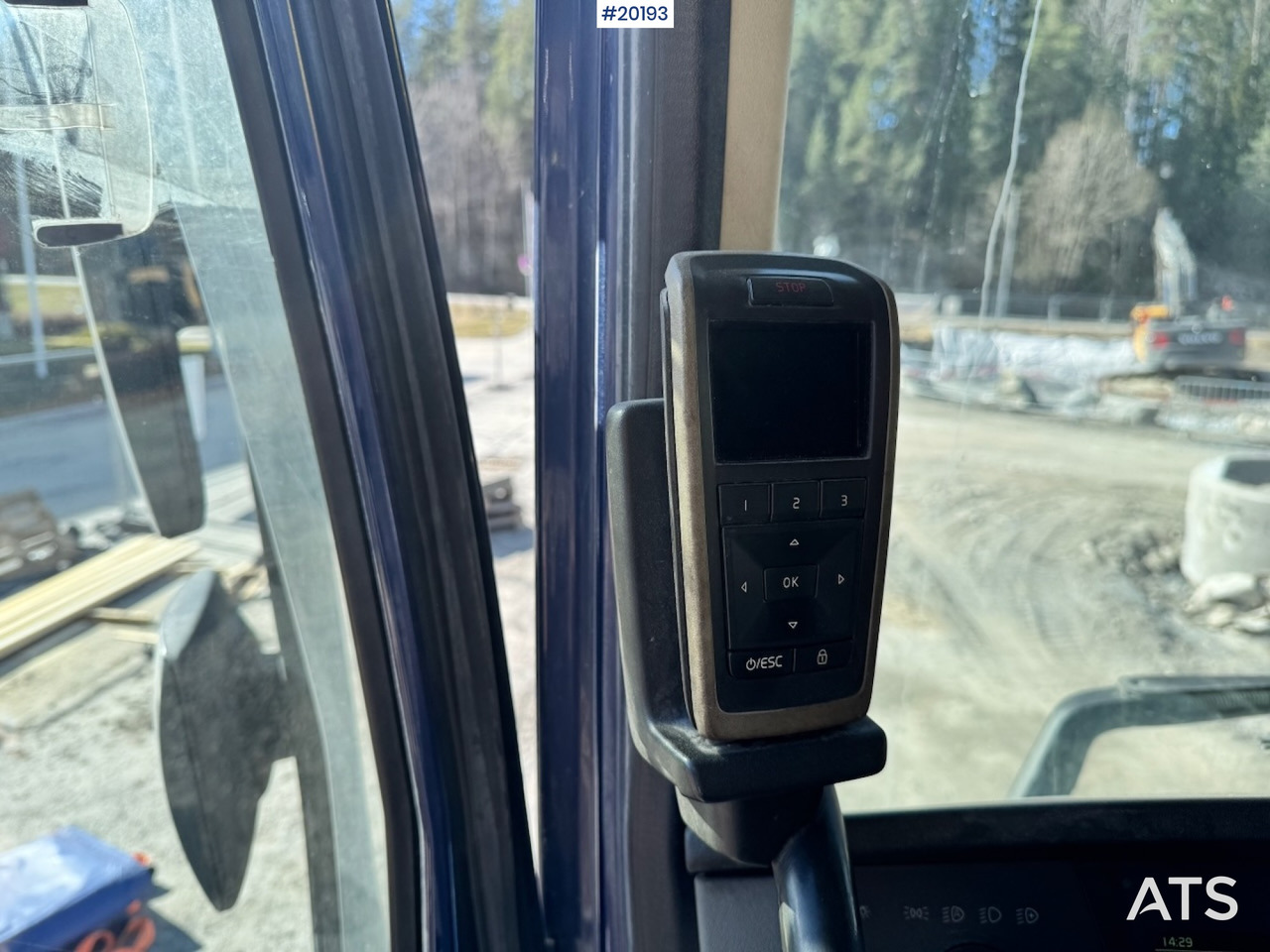 Istovarivač Volvo FH540: slika 42