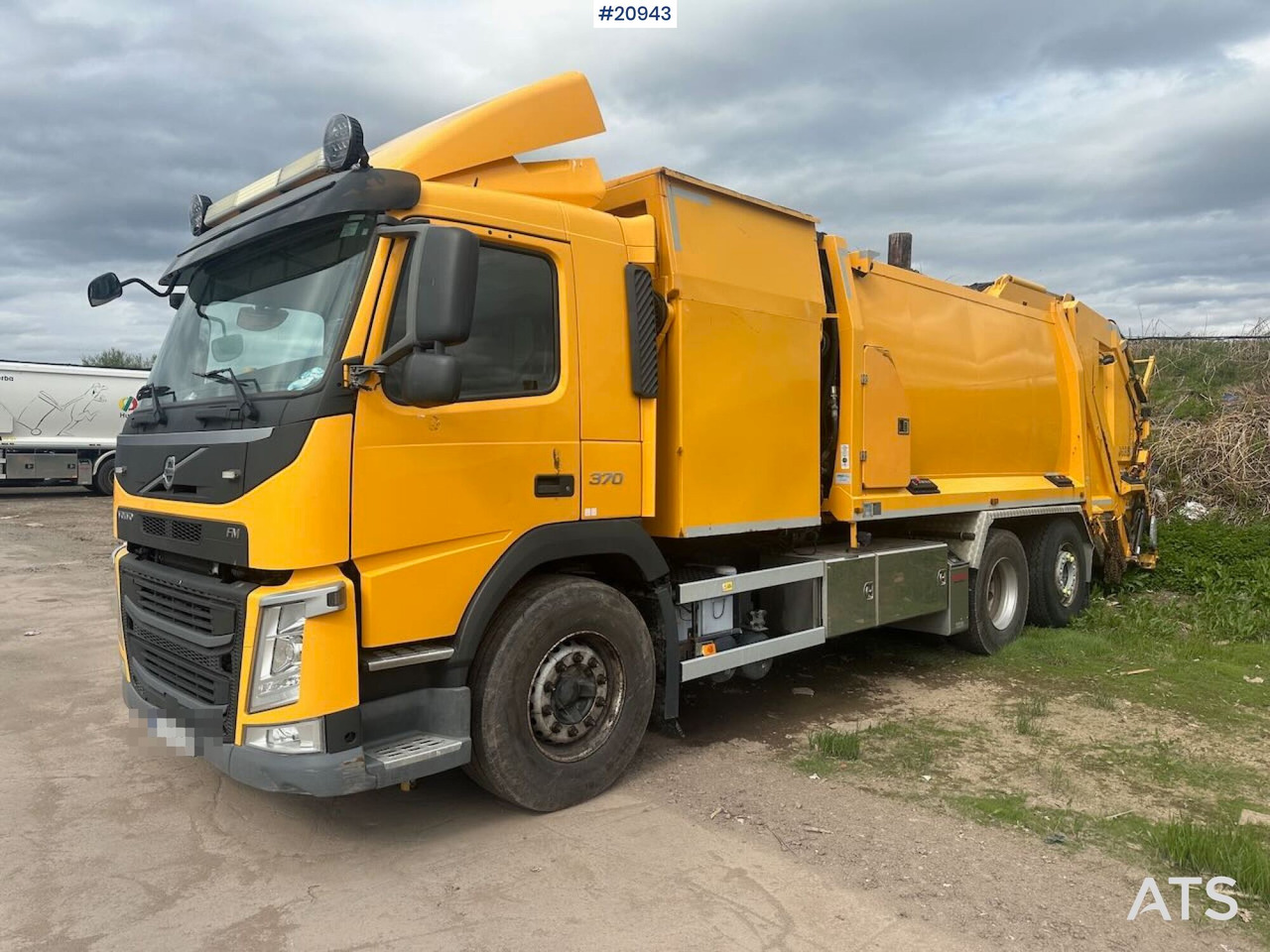 Volvo FM 370 6x2 – 3 kammers renovasjonsbil - Kamion za smeće: slika 2 Volvo FM 370 6x2 – 3 kammers renovasjonsbil - Kamion za smeće: slika 2