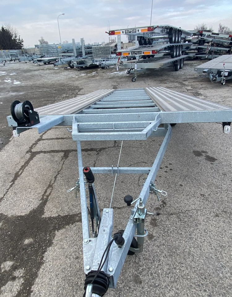 Boro Przyczepa uchylna 5,00 x 2,10 - Abrol/ Autopodizač prikolica: slika 4 Boro Przyczepa uchylna 5,00 x 2,10 - Abrol/ Autopodizač prikolica: slika 4