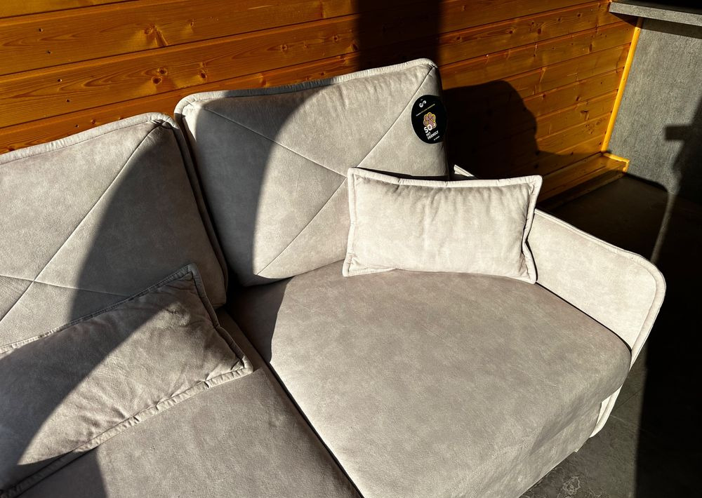 Boro Drewniany DOMEK MOBILNY na przyczepie 7,5m x 2,5m - Kamper: slika 5 Boro Drewniany DOMEK MOBILNY na przyczepie 7,5m x 2,5m - Kamper: slika 5