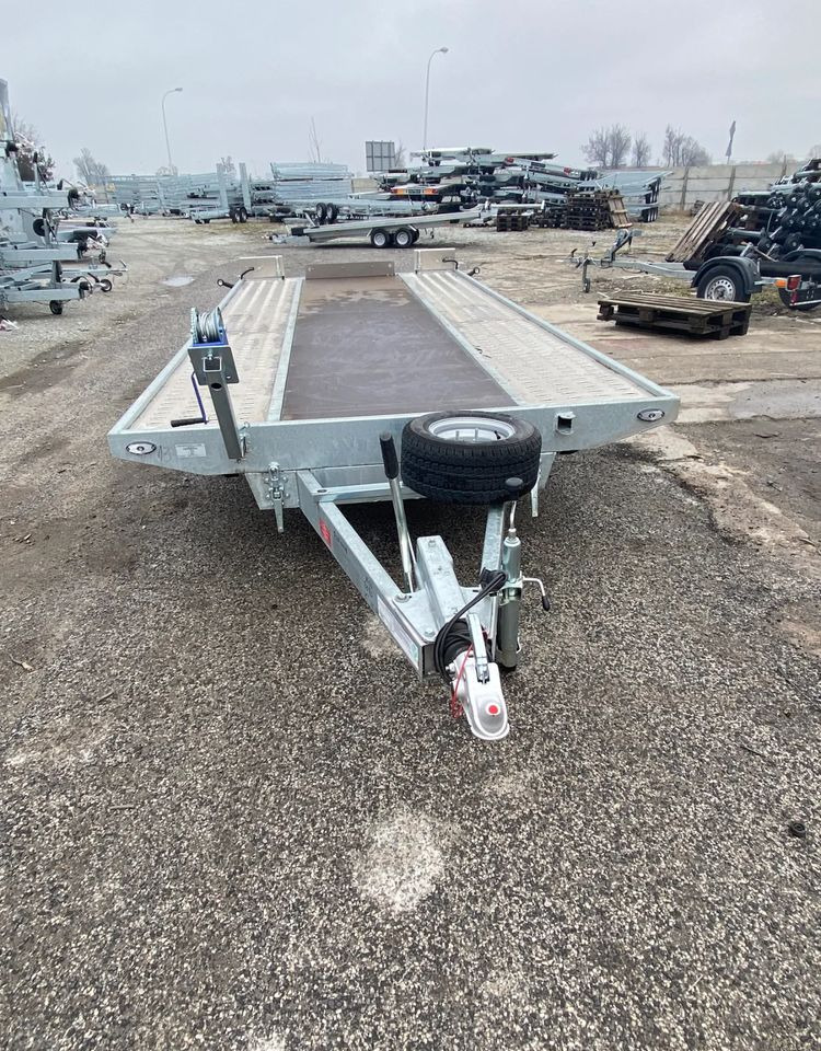 Niewiadów Saturn 4,5 x 2,10 sklejka - Prikolica za prevoz automobila: slika 1 Niewiadów Saturn 4,5 x 2,10 sklejka - Prikolica za prevoz automobila: slika 1