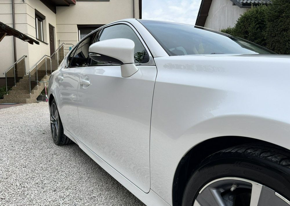 Lizing  Lexus GS 200t / 300 Elegance Lexus GS 200t / 300 Elegance: slika 9