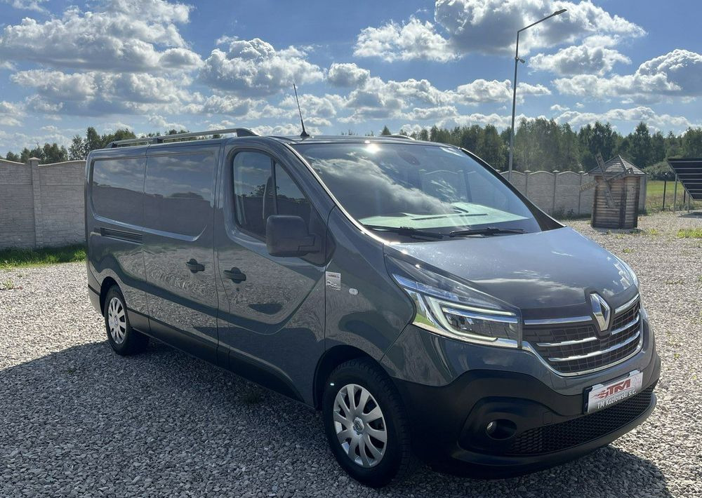 Mali kombi Renault Trafic: slika 1