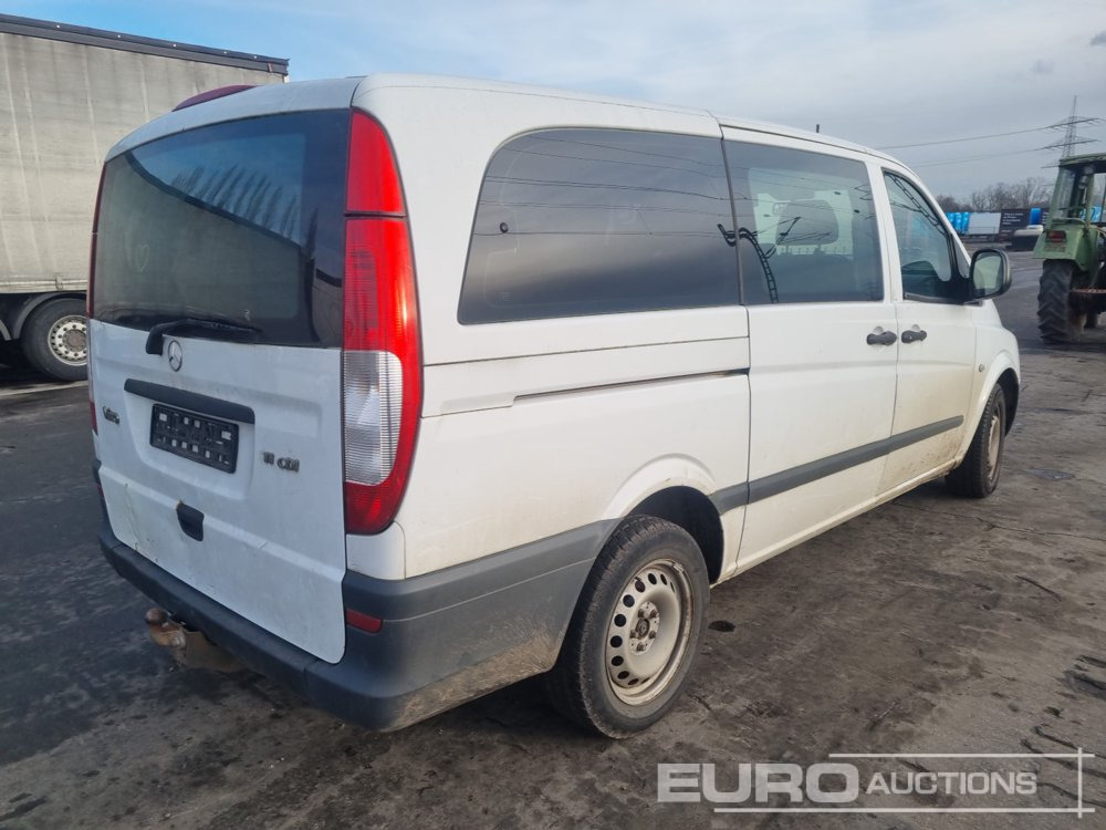 2005 Mercedes Benz Vito - Dostavno vozilo sa duplom kabinom: slika 5 2005 Mercedes Benz Vito - Dostavno vozilo sa duplom kabinom: slika 5