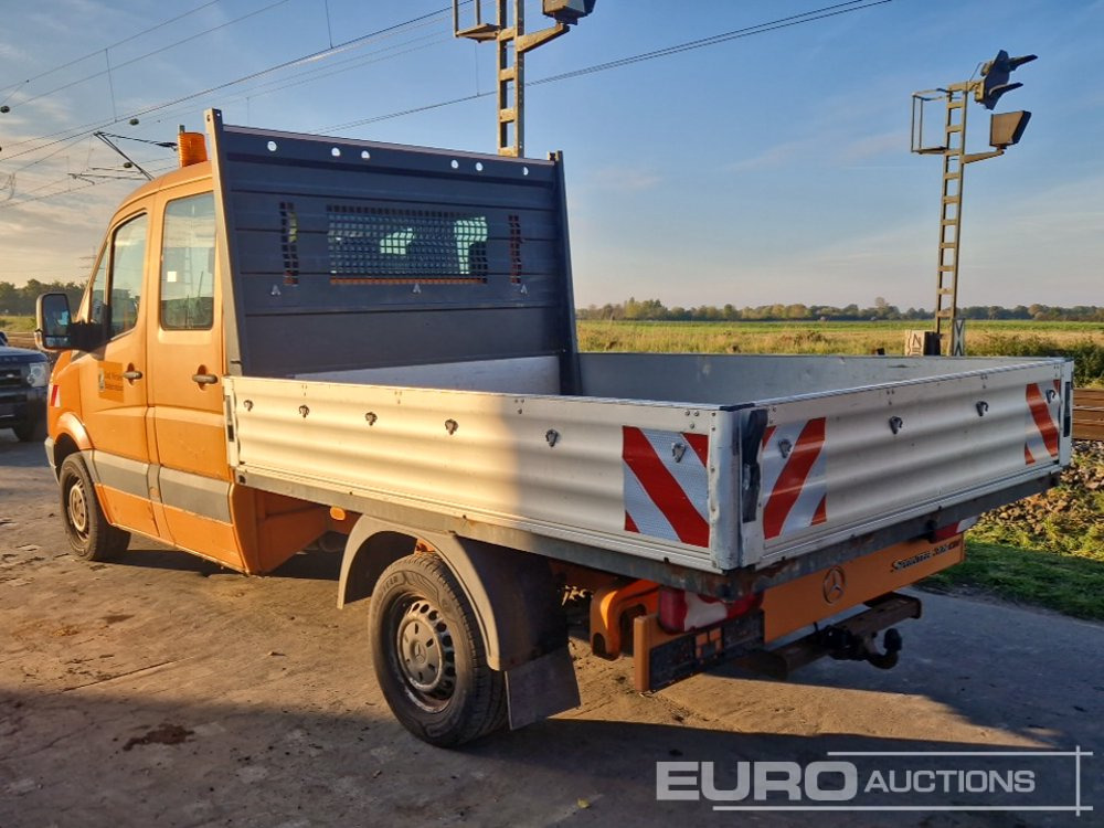2006 Mercedes 309CDI - Dostavno vozilo s ravnom platformom: slika 3 2006 Mercedes 309CDI - Dostavno vozilo s ravnom platformom: slika 3