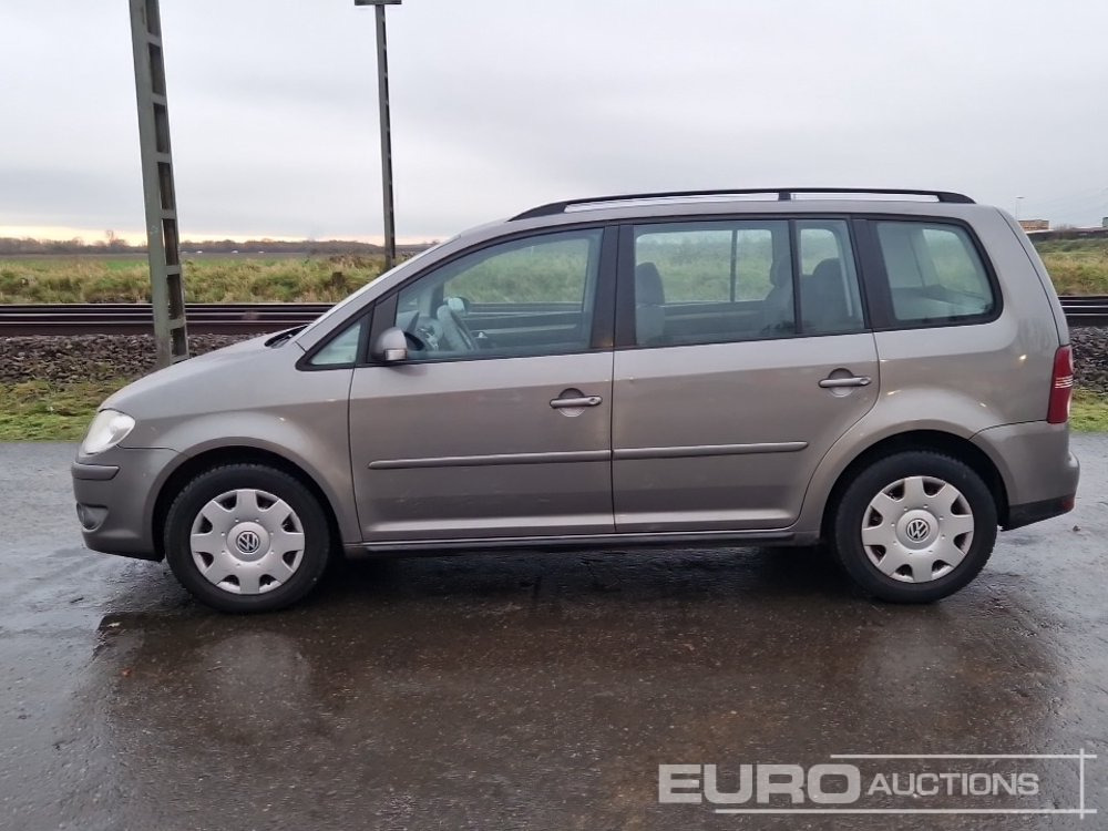 2008 Volkswagen Touran - Automobil: slika 2 2008 Volkswagen Touran - Automobil: slika 2