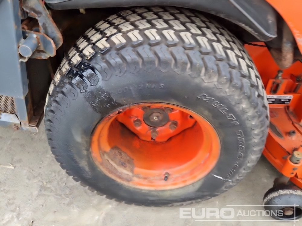 Baštenska kosačica 2011 Kubota G23: slika 10
