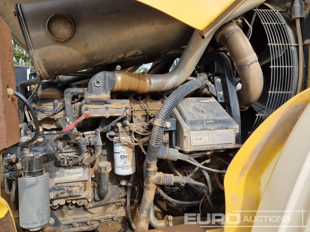 Utovarivač točkaš 2011 New Holland W230C: slika 23