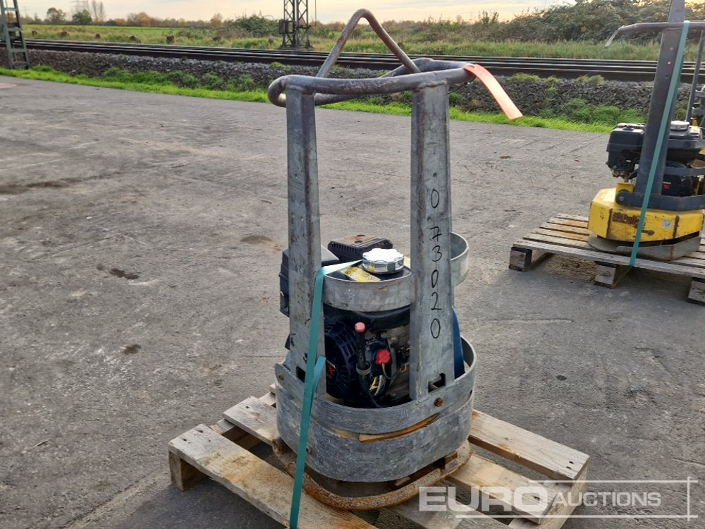 2011 Swepac FR85 - Mašina za asfalt: slika 4 2011 Swepac FR85 - Mašina za asfalt: slika 4