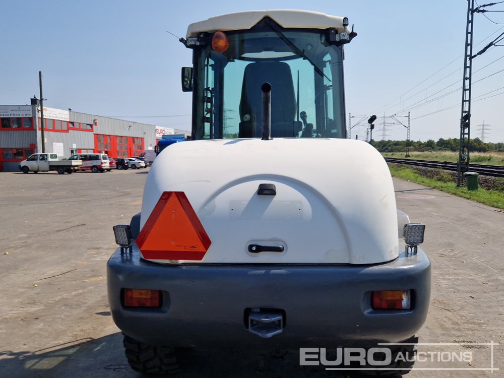 2011 Terex TL120 - Utovarivač točkaš: slika 4 2011 Terex TL120 - Utovarivač točkaš: slika 4