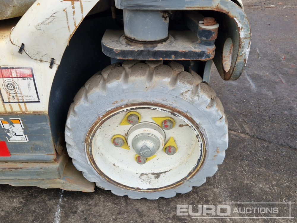 Jarbolna penjajuća platforma 2013 Haulotte Star 8: slika 9