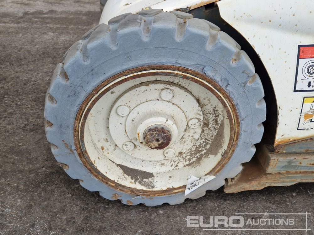 Jarbolna penjajuća platforma 2013 Haulotte Star 8: slika 8