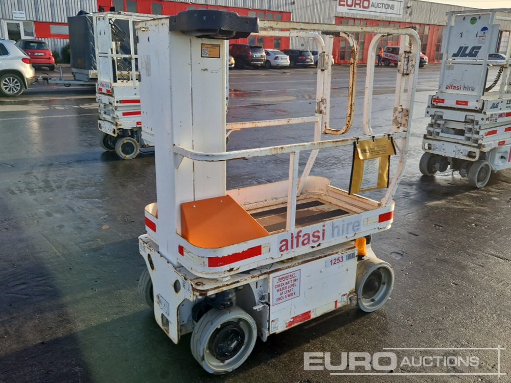 2013 JLG 1230ES - Jarbolna penjajuća platforma: slika 4 2013 JLG 1230ES - Jarbolna penjajuća platforma: slika 4