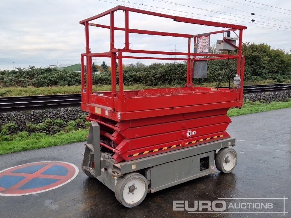 2013 SkyJack SJIII-4626 - Lift u obliku makaza: slika 1 2013 SkyJack SJIII-4626 - Lift u obliku makaza: slika 1