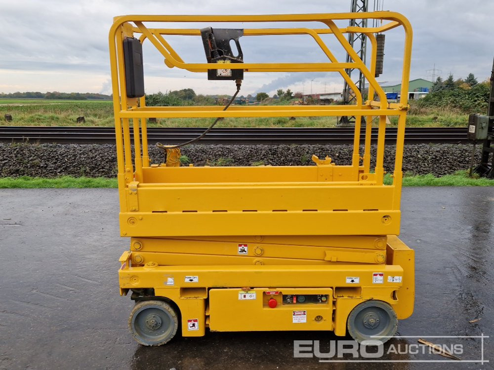 2014 Haulotte Optimum 8 - Lift u obliku makaza: slika 2 2014 Haulotte Optimum 8 - Lift u obliku makaza: slika 2