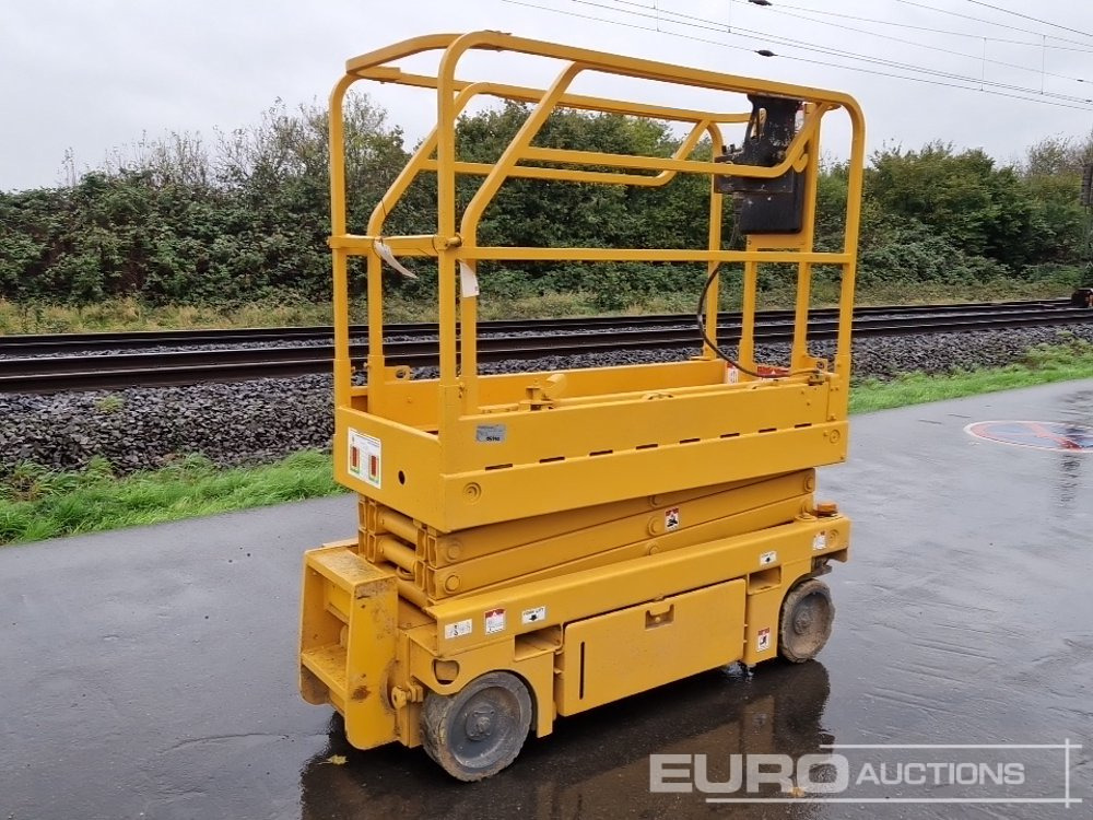 2014 Haulotte Optimum 8 - Lift u obliku makaza: slika 1 2014 Haulotte Optimum 8 - Lift u obliku makaza: slika 1