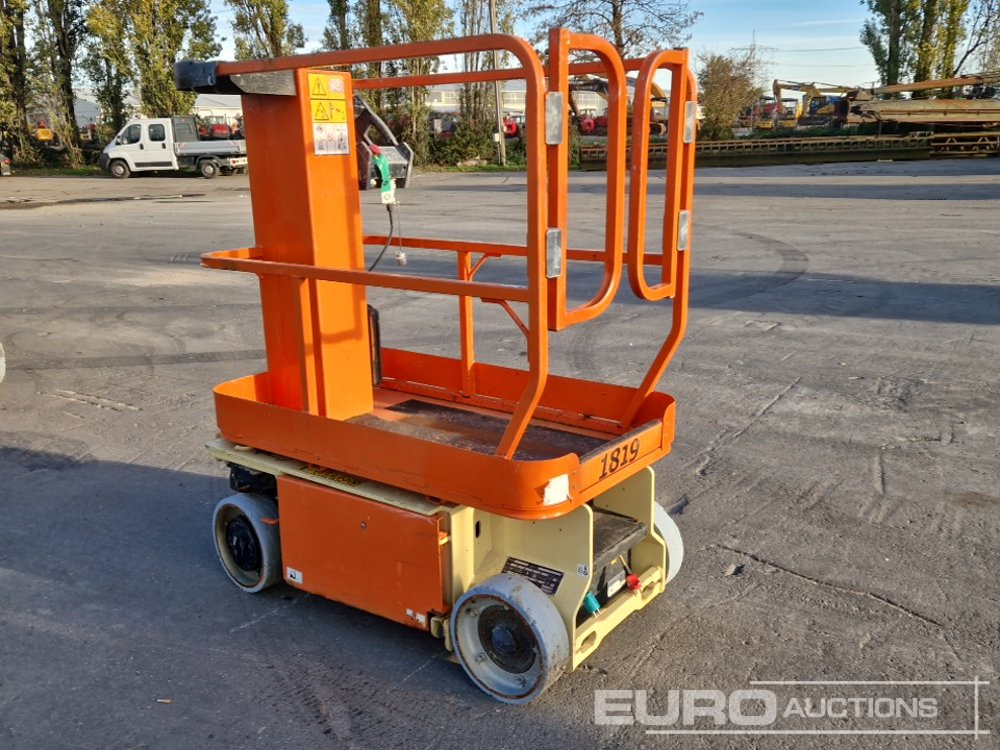 2014 JLG 1230ES - Jarbolna penjajuća platforma: slika 4 2014 JLG 1230ES - Jarbolna penjajuća platforma: slika 4