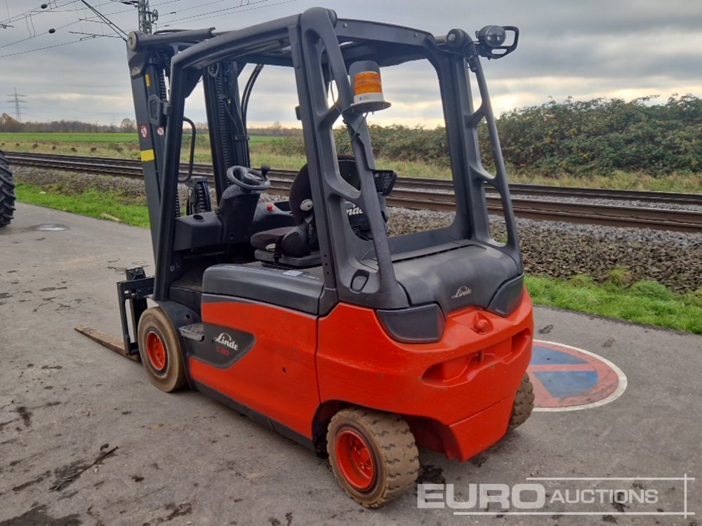 2014 Linde E30L-01 - Viljuškar: slika 3 2014 Linde E30L-01 - Viljuškar: slika 3