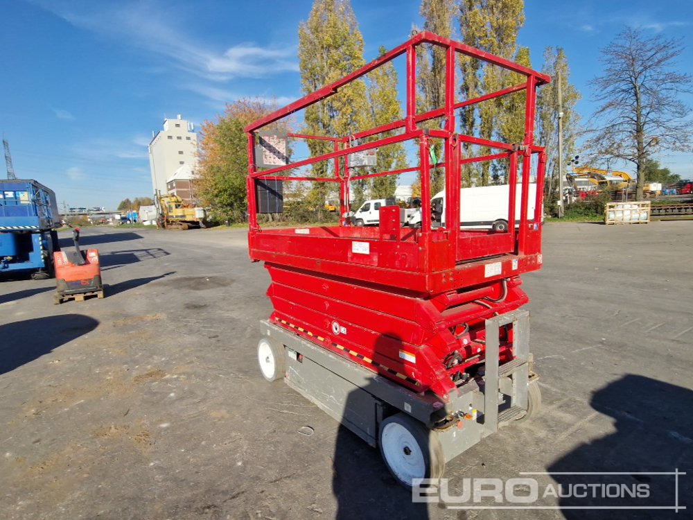 2014 SkyJack SJ111-4632 - Lift u obliku makaza: slika 2 2014 SkyJack SJ111-4632 - Lift u obliku makaza: slika 2