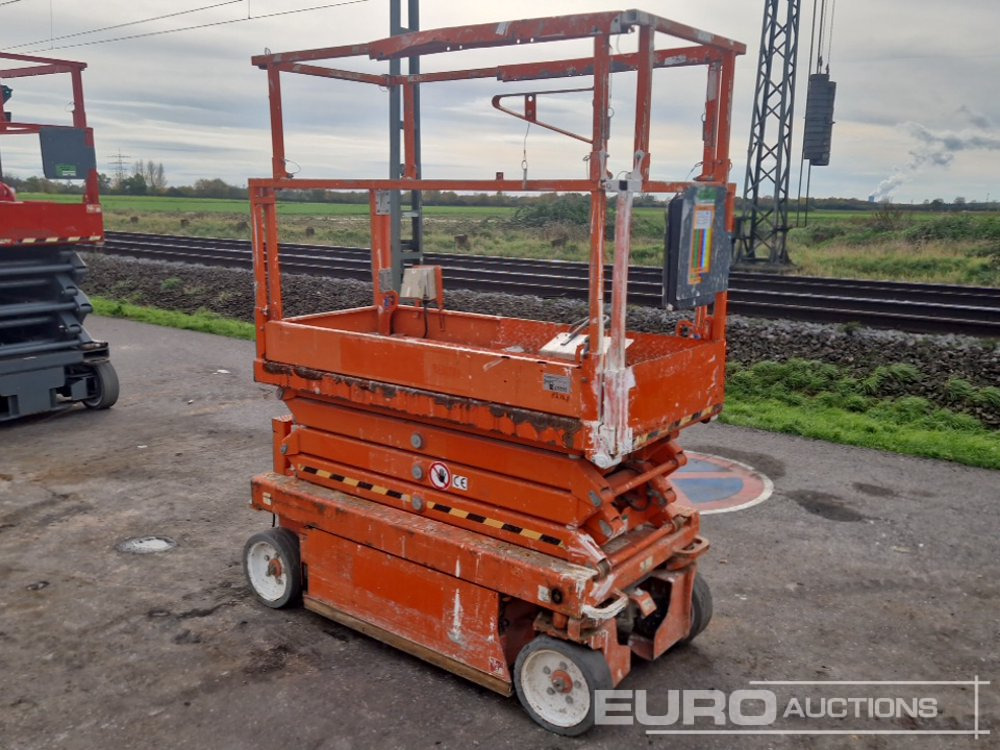 2014 SkyJack SJIII 3219 - Lift u obliku makaza: slika 3 2014 SkyJack SJIII 3219 - Lift u obliku makaza: slika 3