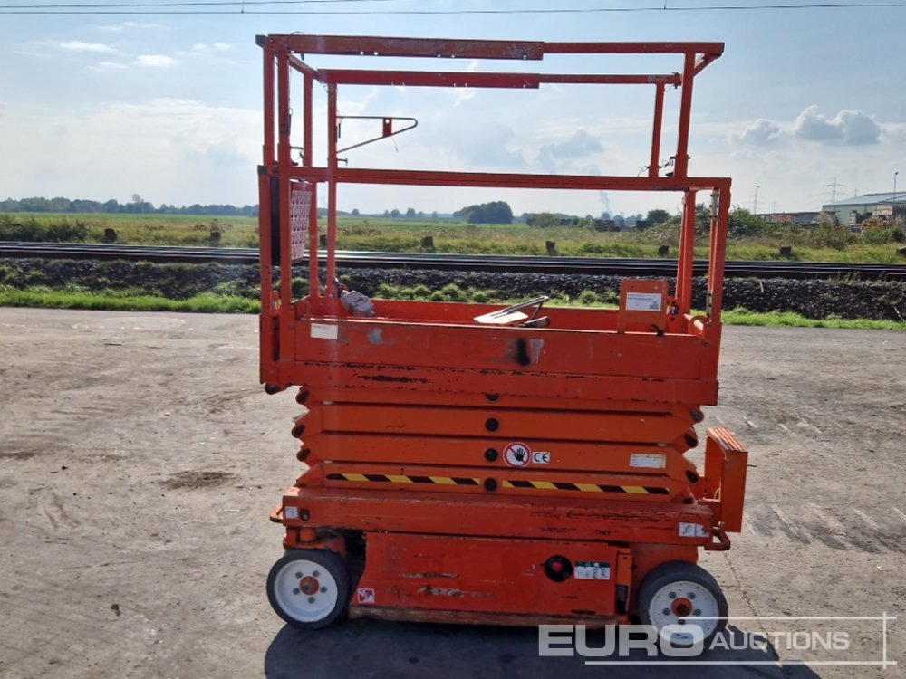 2014 SkyJack SJIII-3219 - Vazdušna platforma: slika 2 2014 SkyJack SJIII-3219 - Vazdušna platforma: slika 2