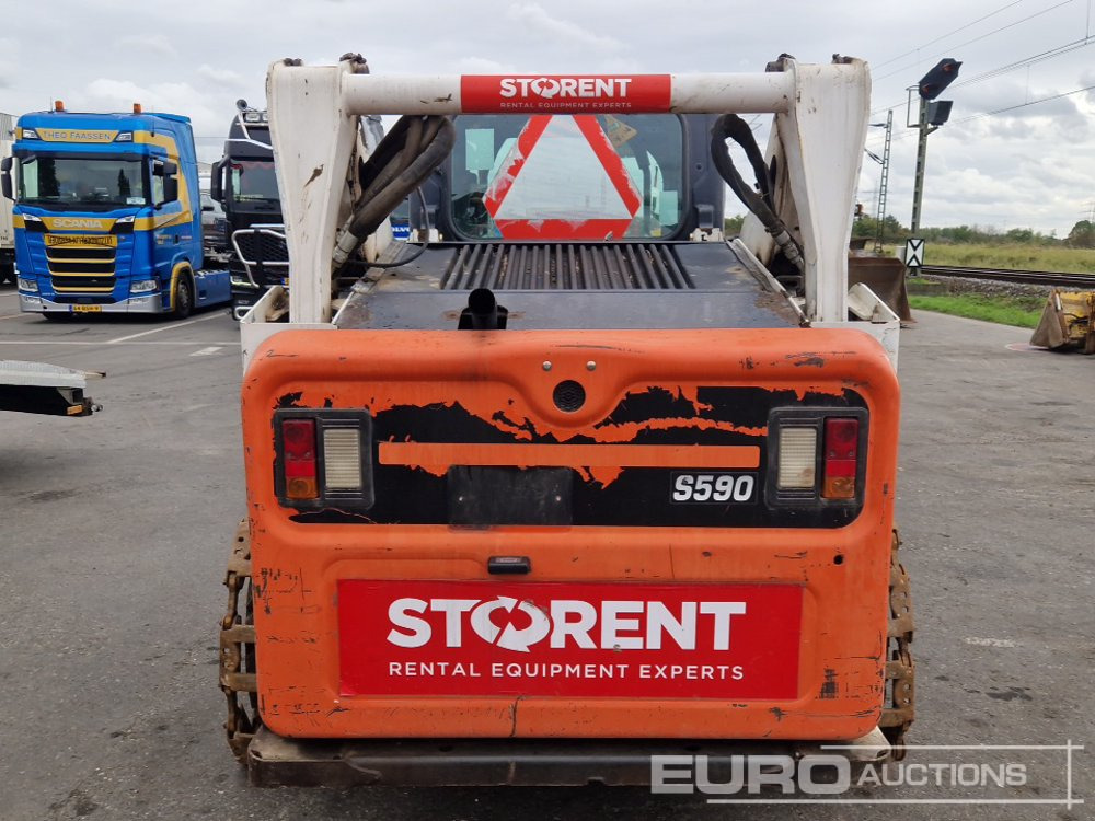2015 Bobcat S590 - Mini utovarivač: slika 4 2015 Bobcat S590 - Mini utovarivač: slika 4