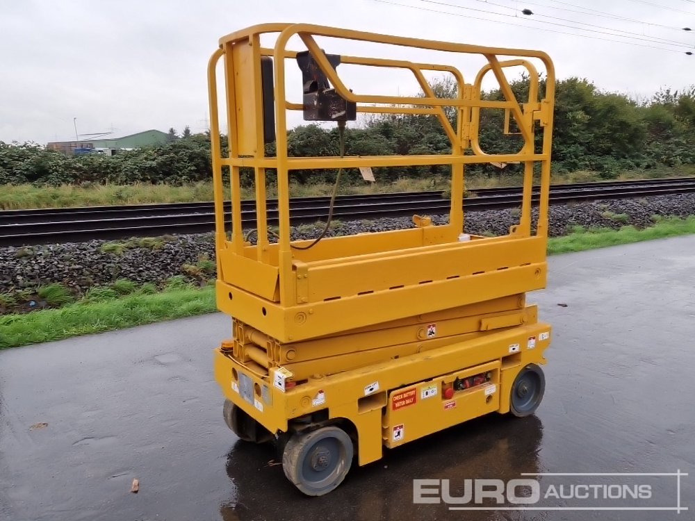 2015 Haulotte Optimum 8 - Lift u obliku makaza: slika 1 2015 Haulotte Optimum 8 - Lift u obliku makaza: slika 1