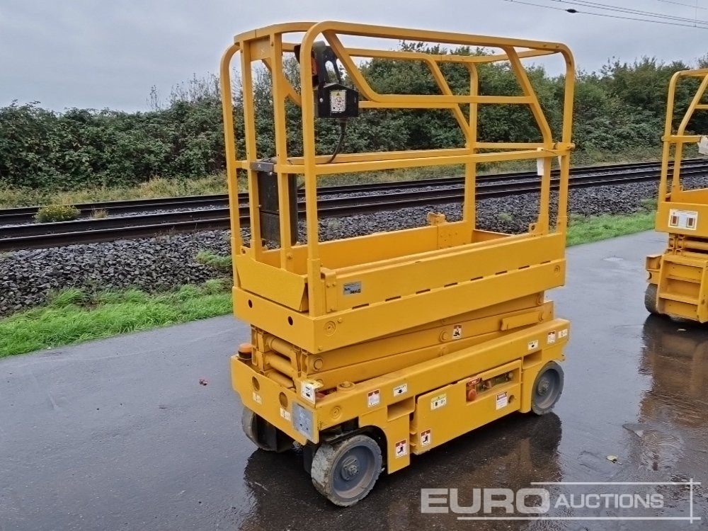 2015 Haulotte Optimum 8 - Lift u obliku makaza: slika 1 2015 Haulotte Optimum 8 - Lift u obliku makaza: slika 1