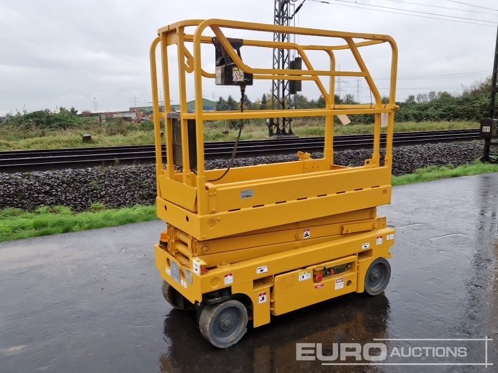 2015 Haulotte Optimum 8 - Lift u obliku makaza: slika 1 2015 Haulotte Optimum 8 - Lift u obliku makaza: slika 1