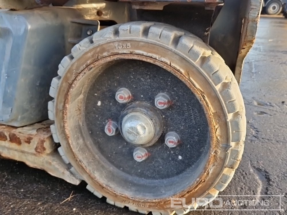 Jarbolna penjajuća platforma 2015 Haulotte Star 10: slika 10