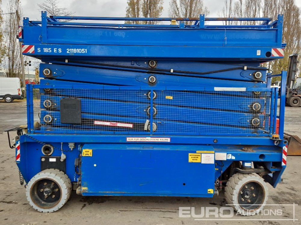 2015 Holland Lift N-165EL12 - Vazdušna platforma: slika 5 2015 Holland Lift N-165EL12 - Vazdušna platforma: slika 5