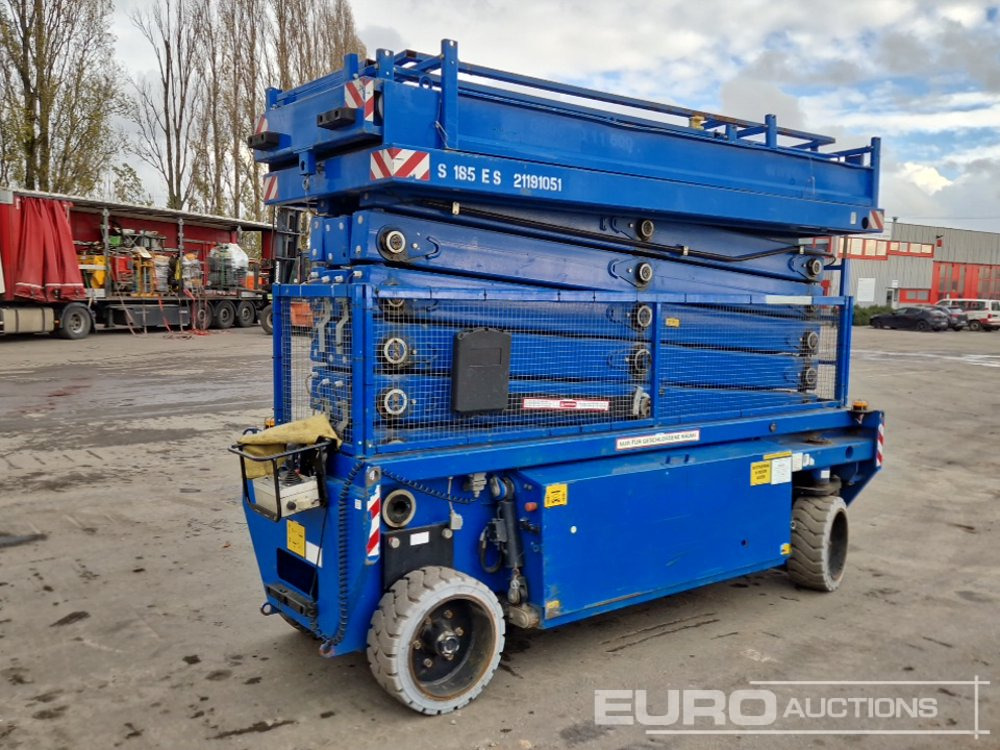 2015 Holland Lift N-165EL12 - Vazdušna platforma: slika 4 2015 Holland Lift N-165EL12 - Vazdušna platforma: slika 4