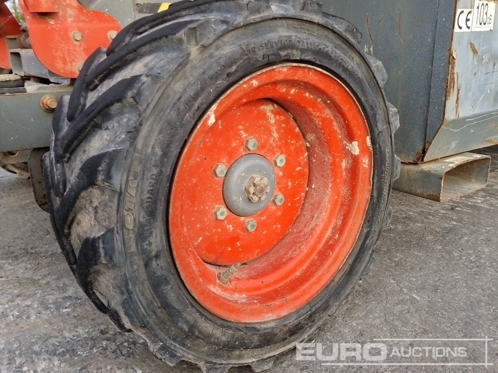 Lift u obliku makaza 2015 SkyJack SJ6826RT: slika 11