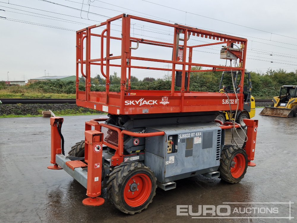 2015 SkyJack SJ6832RT - Vazdušna platforma: slika 1 2015 SkyJack SJ6832RT - Vazdušna platforma: slika 1