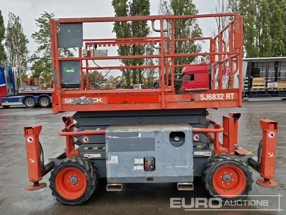 2015 SkyJack SJ6832RT - Vazdušna platforma: slika 5 2015 SkyJack SJ6832RT - Vazdušna platforma: slika 5