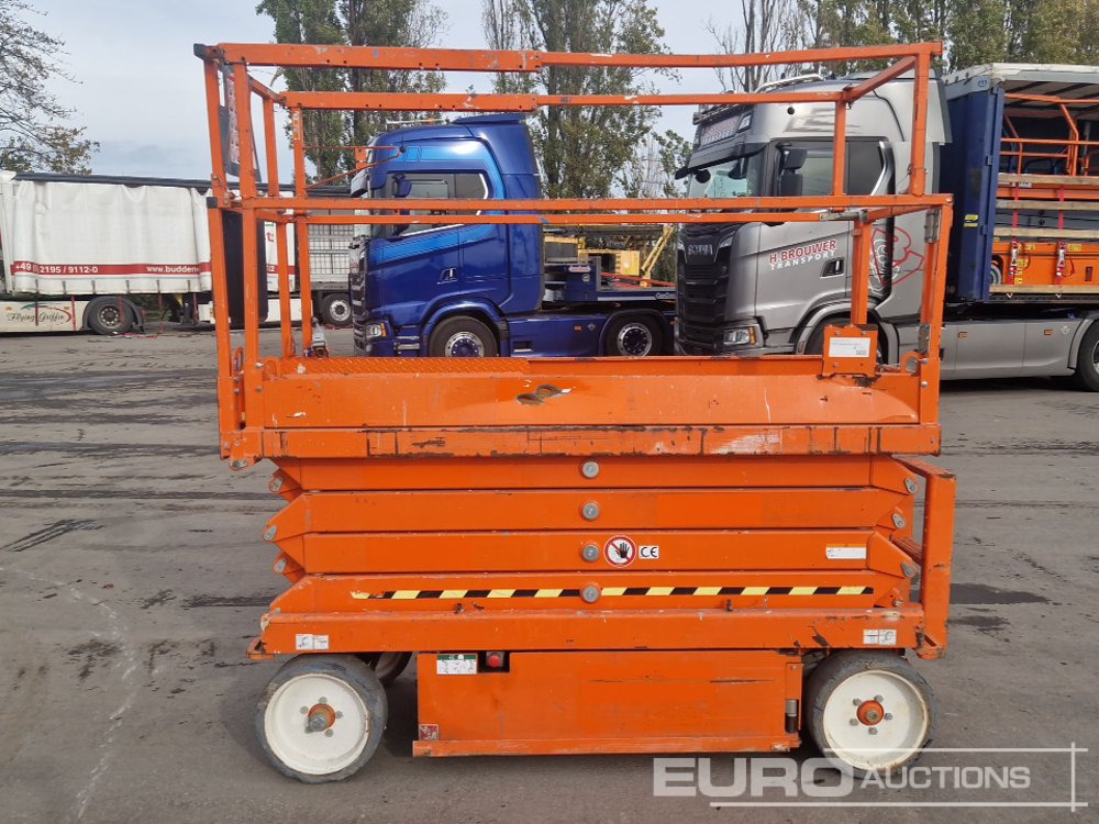 2016 SkyJack SJIII 3226 - Lift u obliku makaza: slika 5 2016 SkyJack SJIII 3226 - Lift u obliku makaza: slika 5