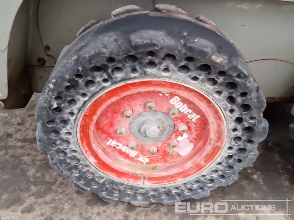 Mini utovarivač 2019 Bobcat S450: slika 8